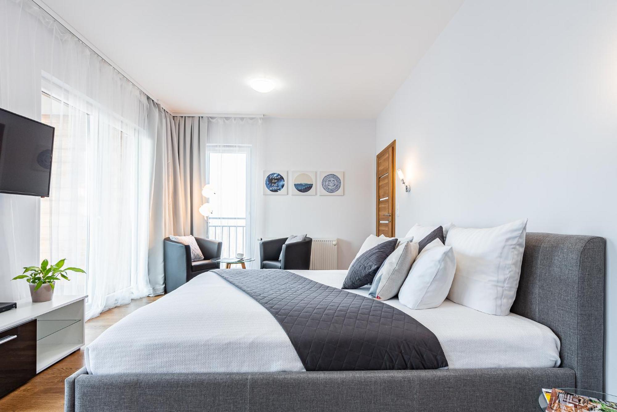 Apartamenty Tespis - Francuska Atal Park II Катовице Экстерьер фото