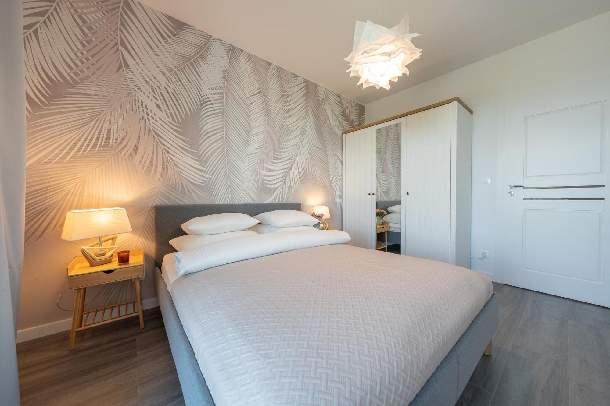 Apartamenty Tespis - Francuska Atal Park II Катовице Экстерьер фото